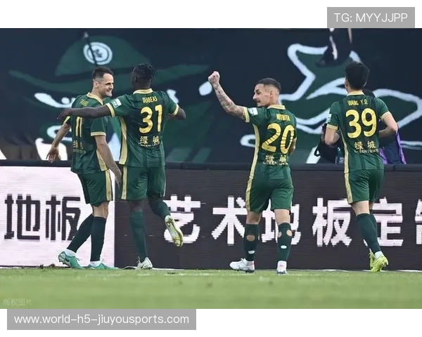 传奇教练复出传闻，联赛战局或被彻底重塑