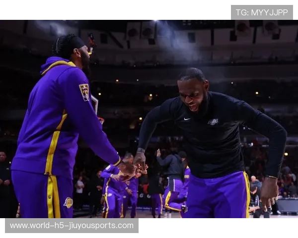 湖人队誓夺季后赛门票，再创佳绩，湖人晋级季后赛回放