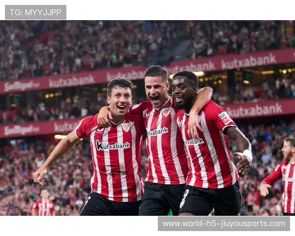 球员在国际赛场上以关键抢点制胜成为热门话题,球员们在赛场上展现 球员在国际赛场上以关键抢点制胜成为热门话题,球员们在赛场上展现