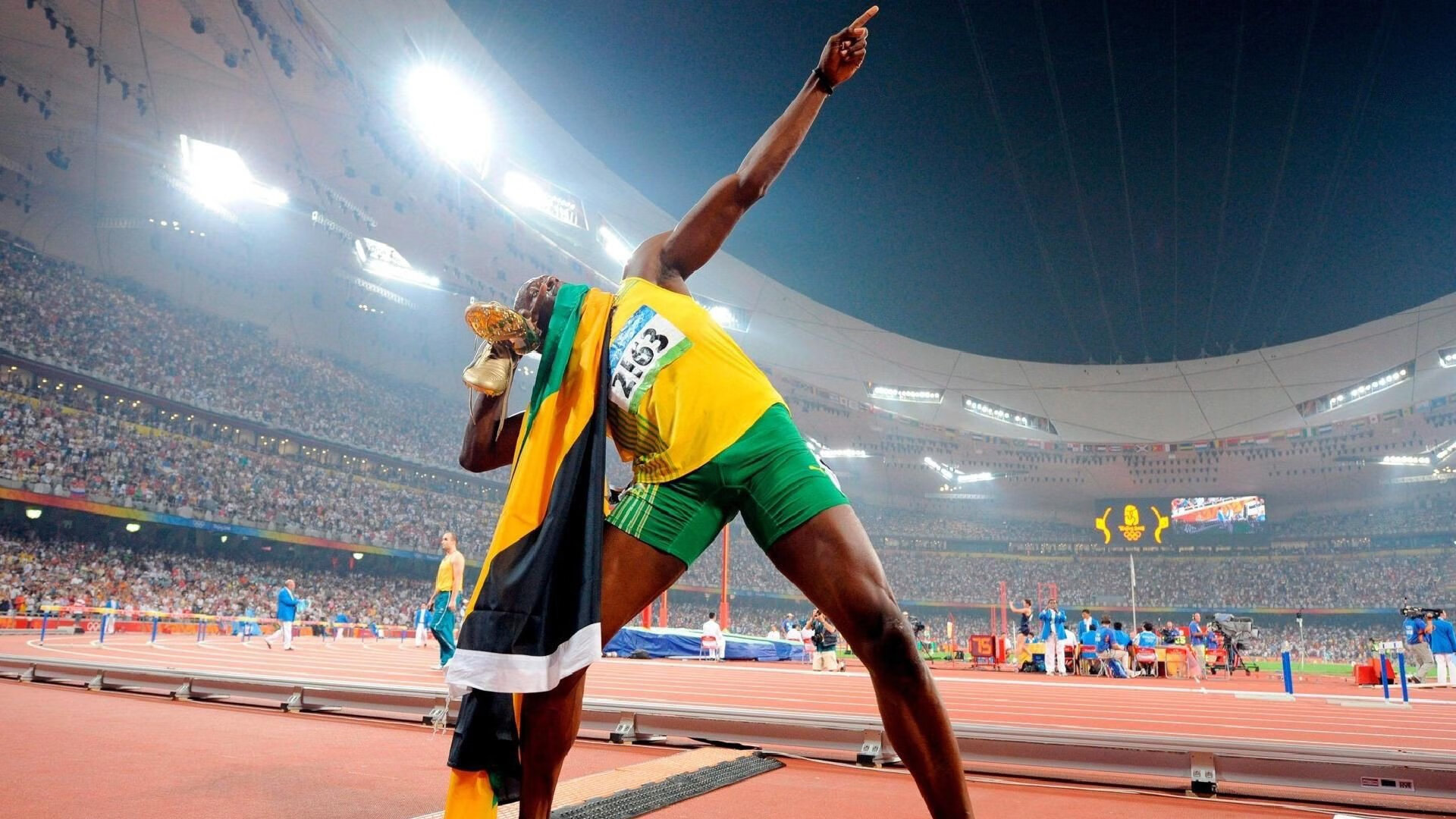 争议：阿莫林当选英超10月最佳主帅，英超十大巨星